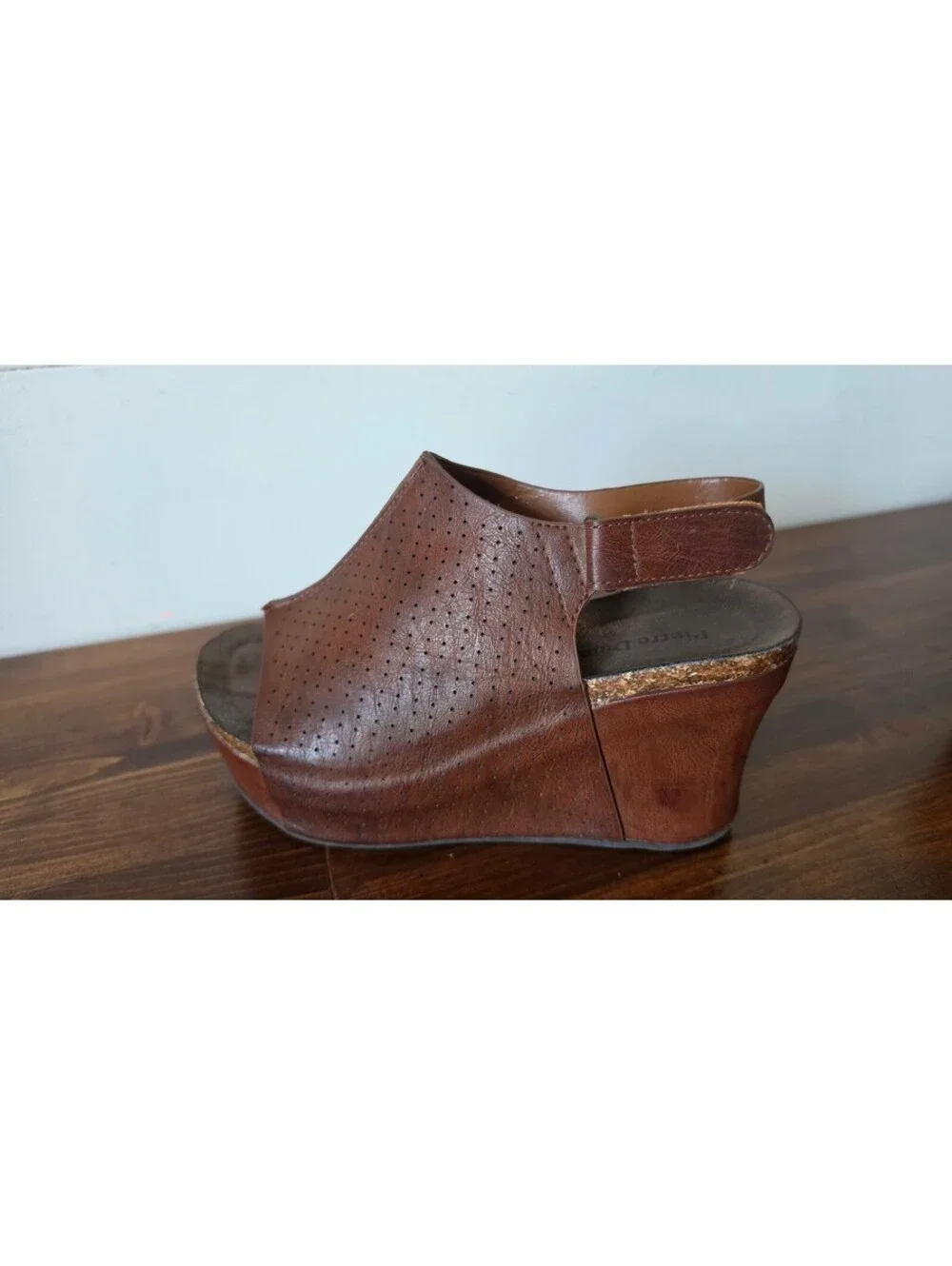 Pierre Dumas Hester Brown Perforated Leather Platform Wedge Sandals Sz 8,  #119